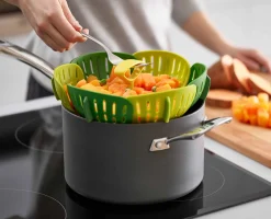Bloom™ Green Folding Steamer Basket