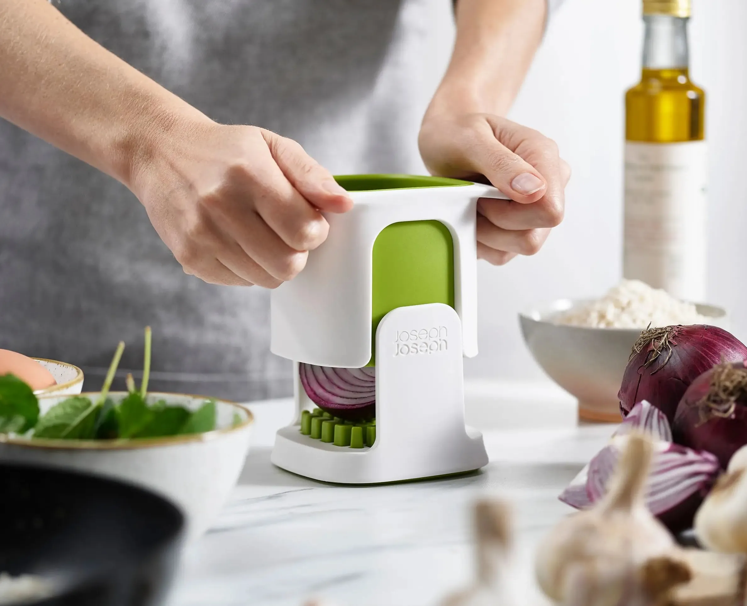 ChopCup™ White Vegetable Chopper