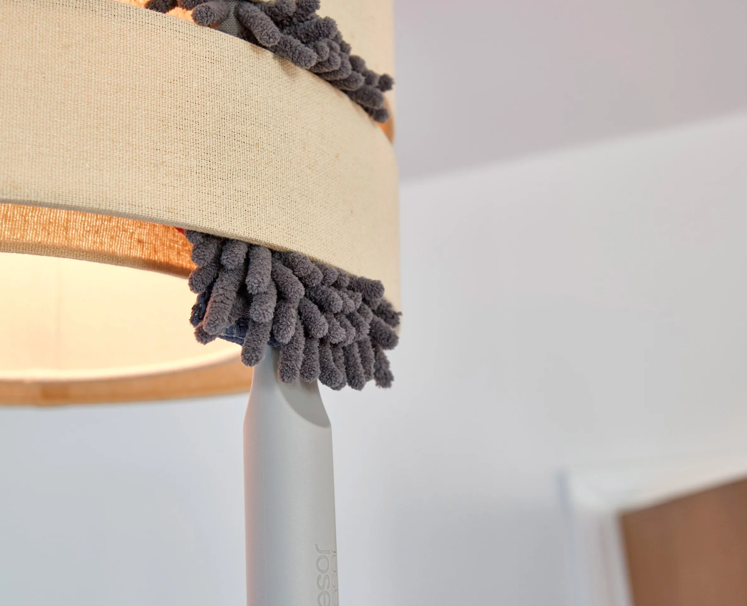 CleanTech™ 3-in-1 Duster with Storage Cover & Replacement Mit