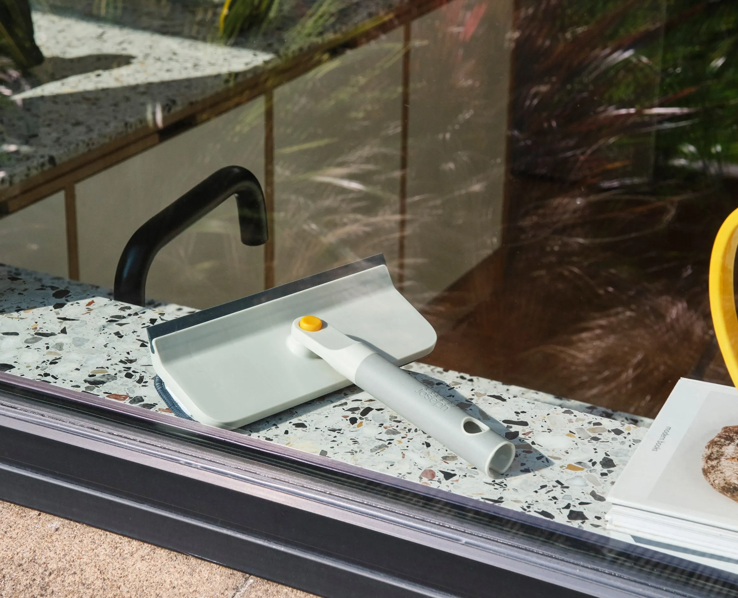 CleanTech™ 2-in-1 Glass Cleaning Tool with Replacement Pad