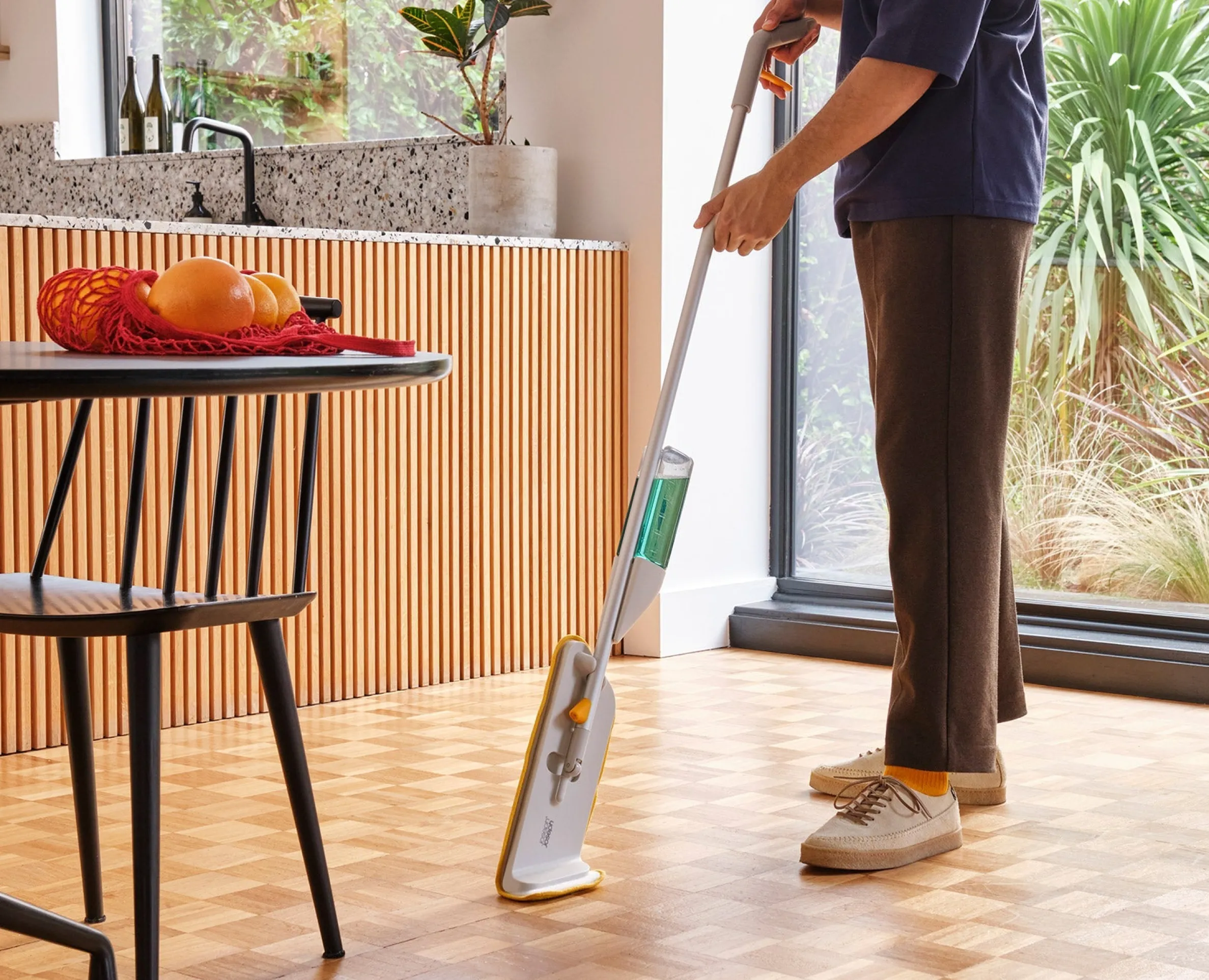 CleanTech™ 2-in-1 Spray Mop