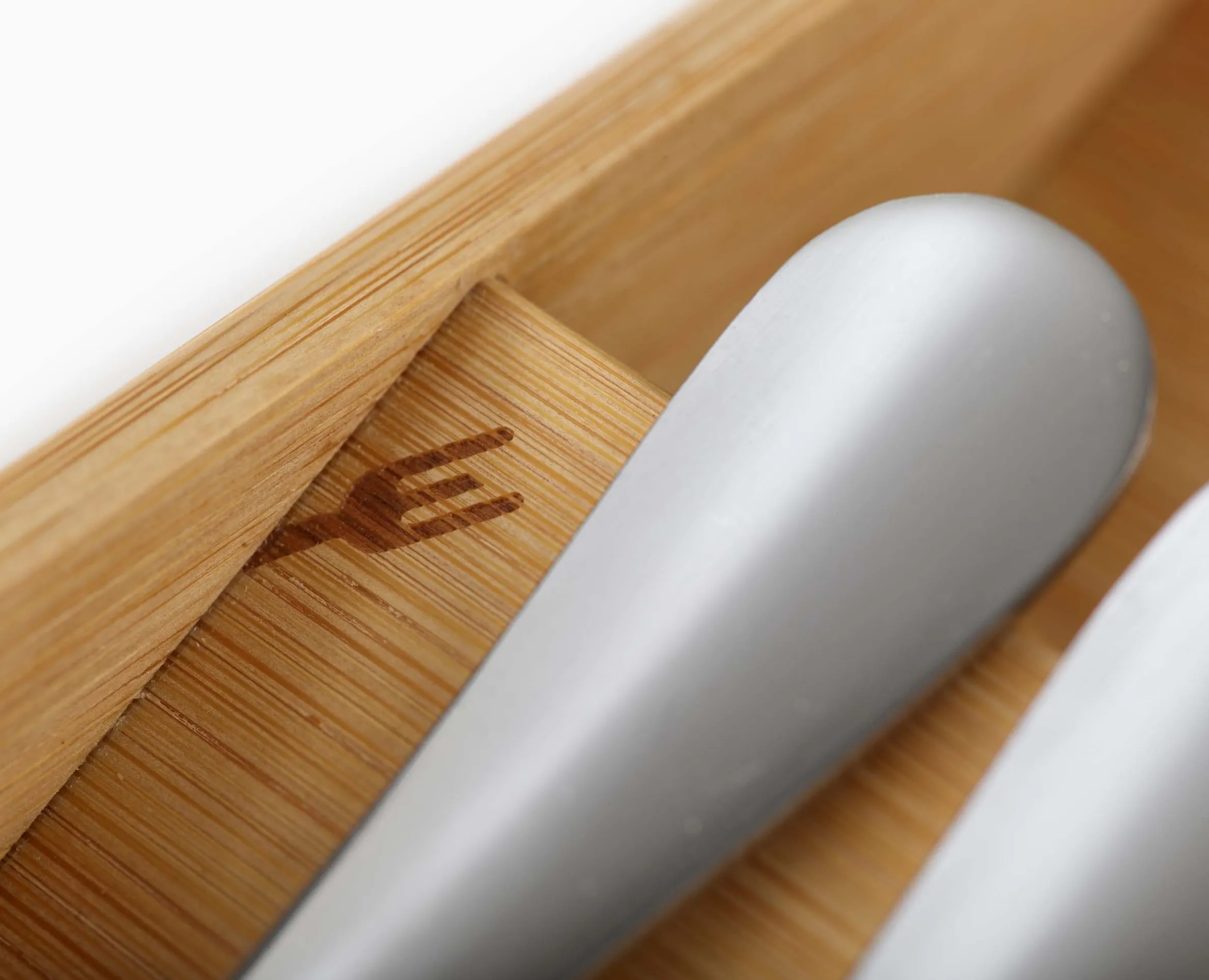 DrawerStore™ Bamboo Large Cutlery Organizer