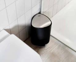 EasyStore™ 5L Matt Black Bathroom Pedal Trash Can