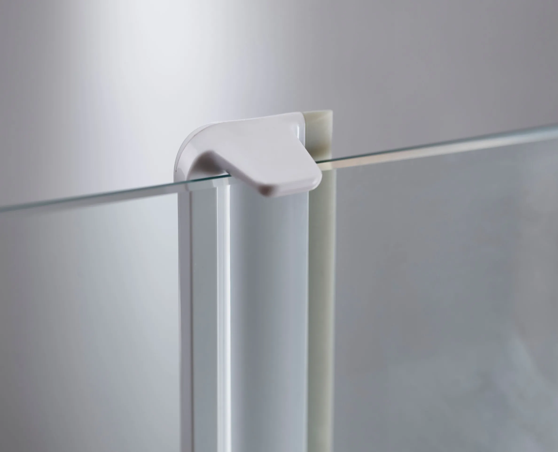 EasyStore™ Light Gray Shower Squeegee