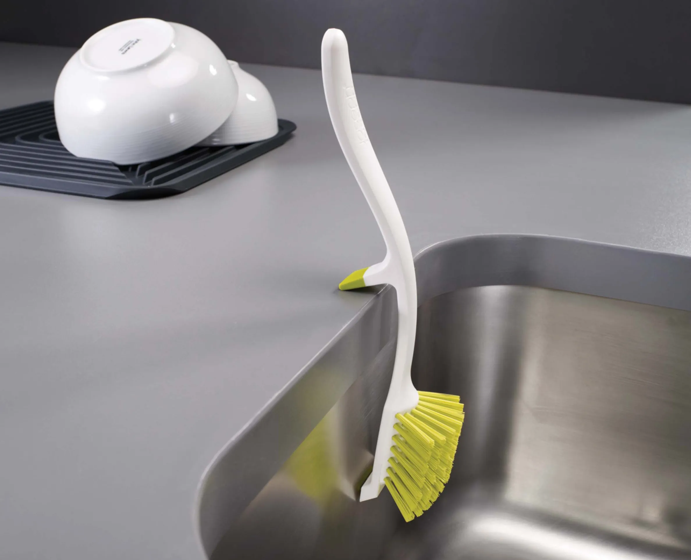 Edge™ Gray Washing Up Brush
