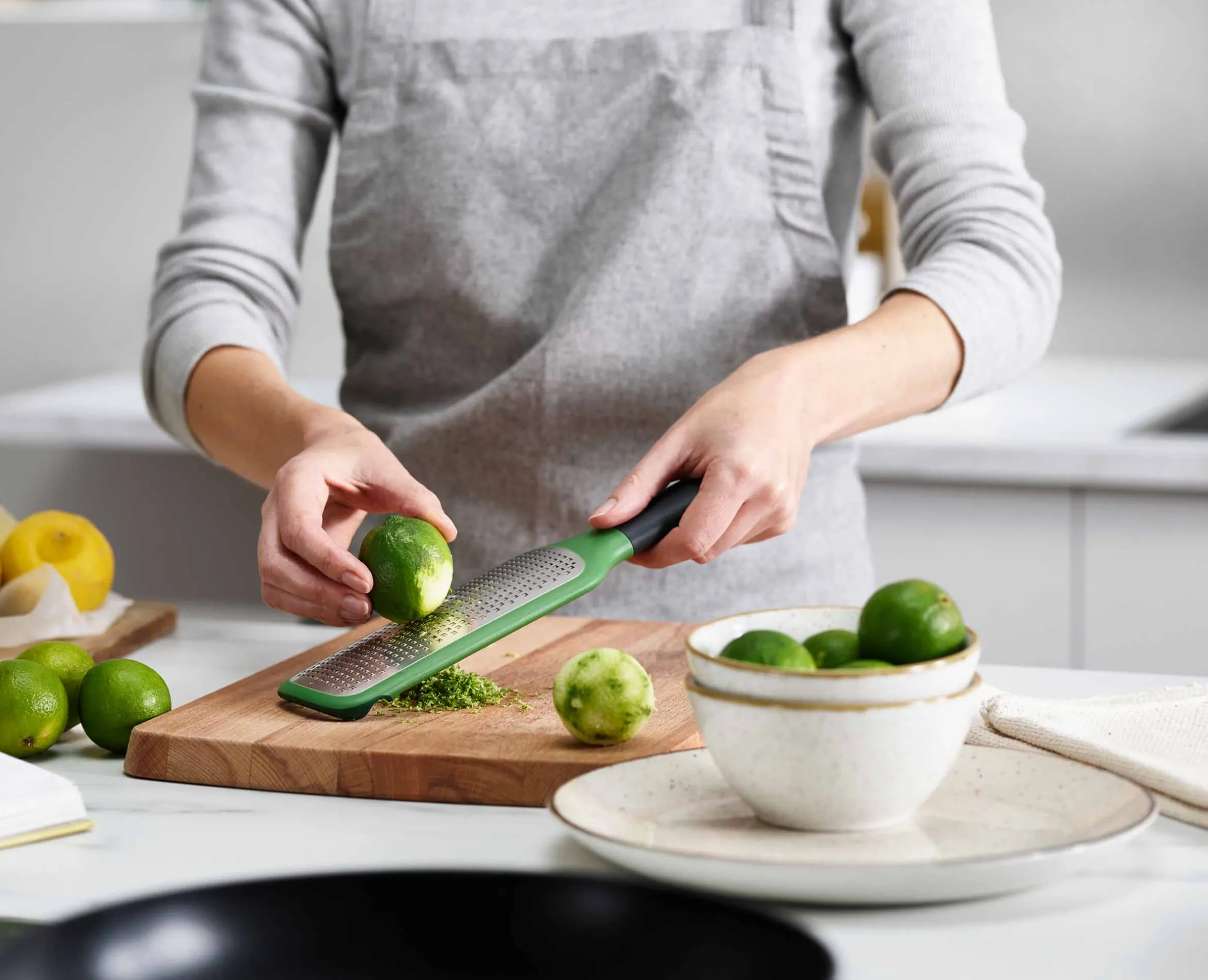GripGrater™ Green Fine Paddle Grater