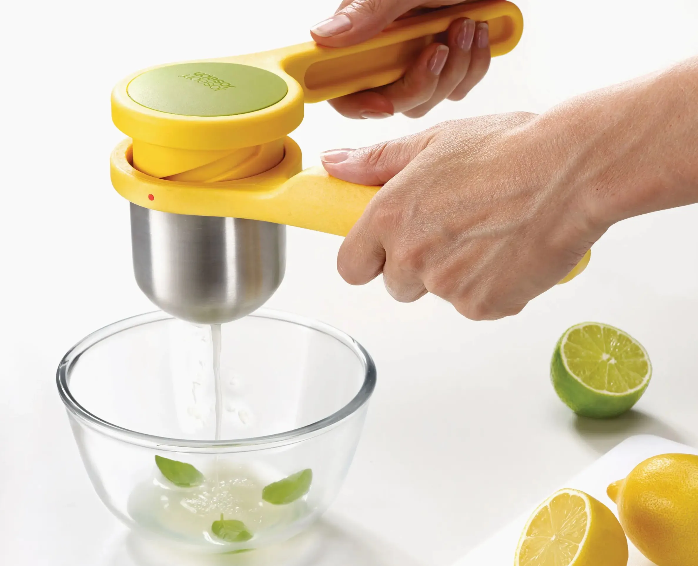 Helix Yellow Citrus Juicer