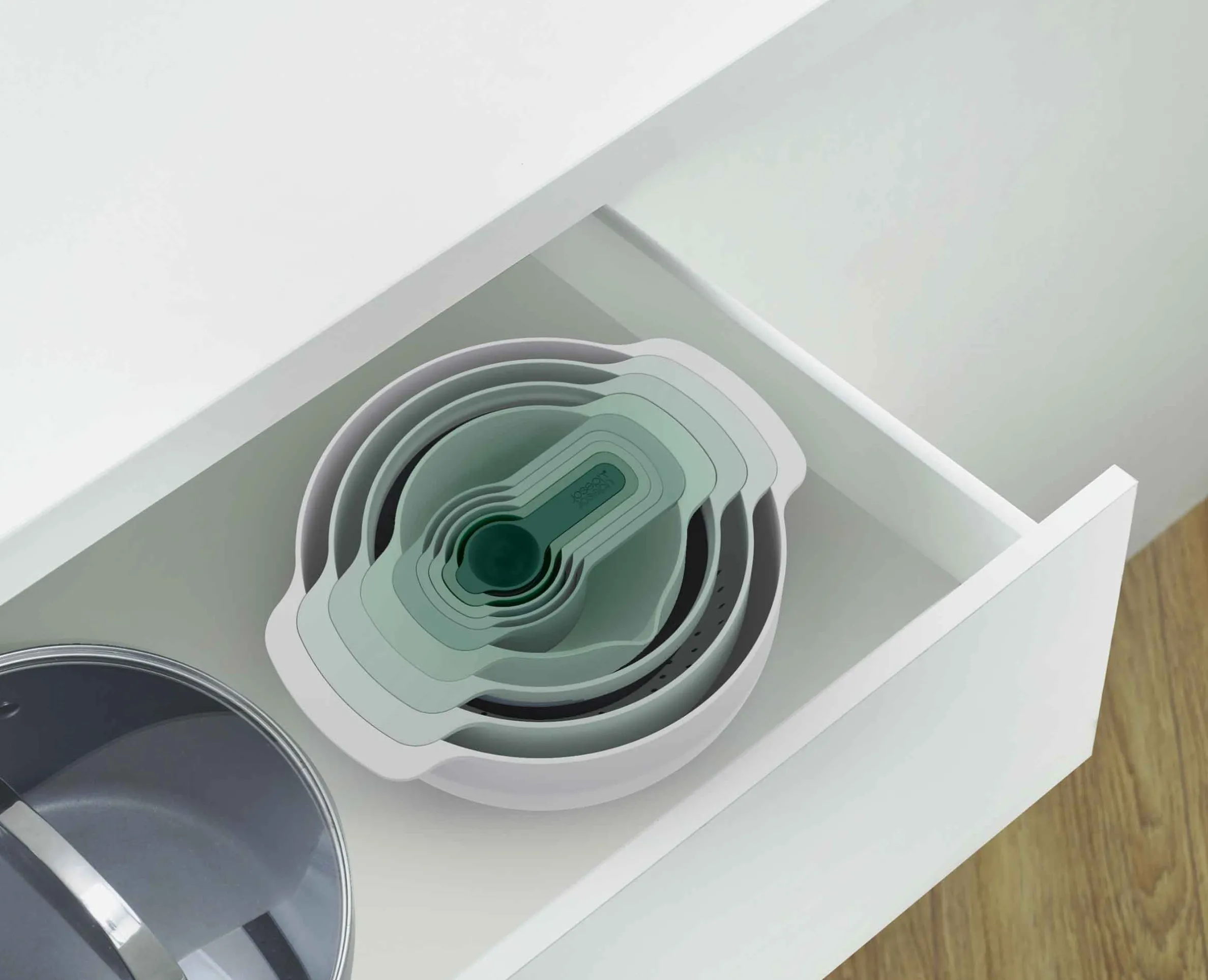 Nest™ 9 Plus Green Bowl Set - Editions