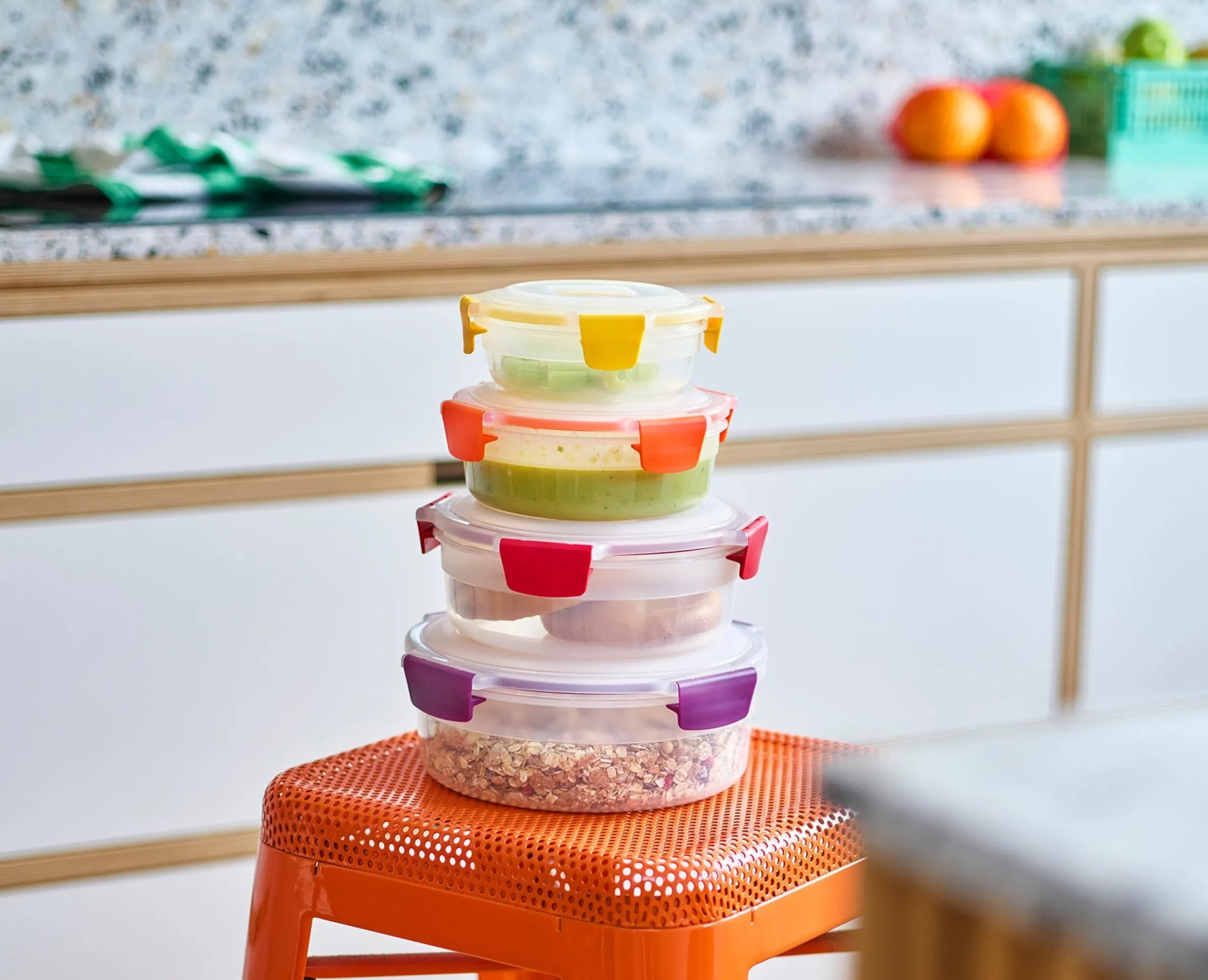 Nest™ Lock 8-Piece Multicolor Round Food Container Set