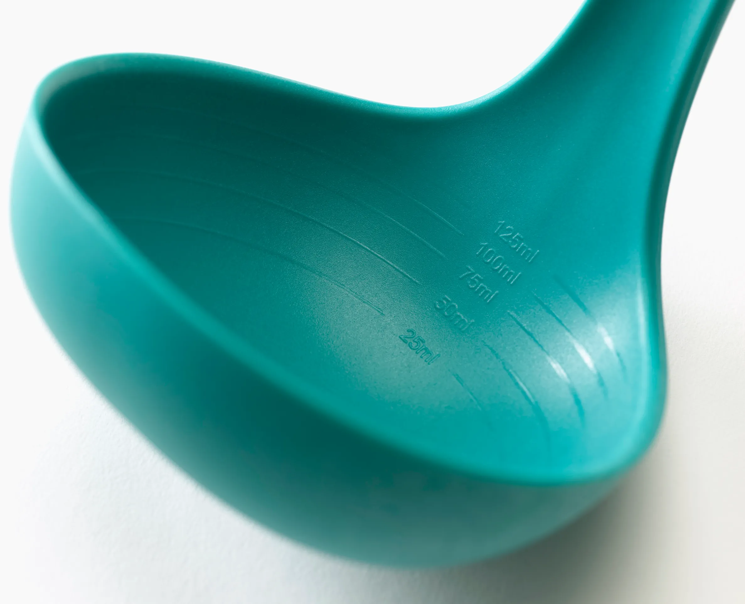 Nest™ Multicolor Utensils Plus Set