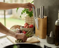 2-piece Bamboo Cutting Board & Knives Set