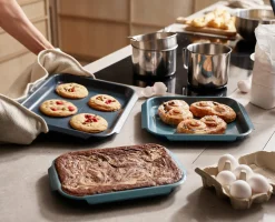 6-piece Nest™ Non-stick Baking Tray Set