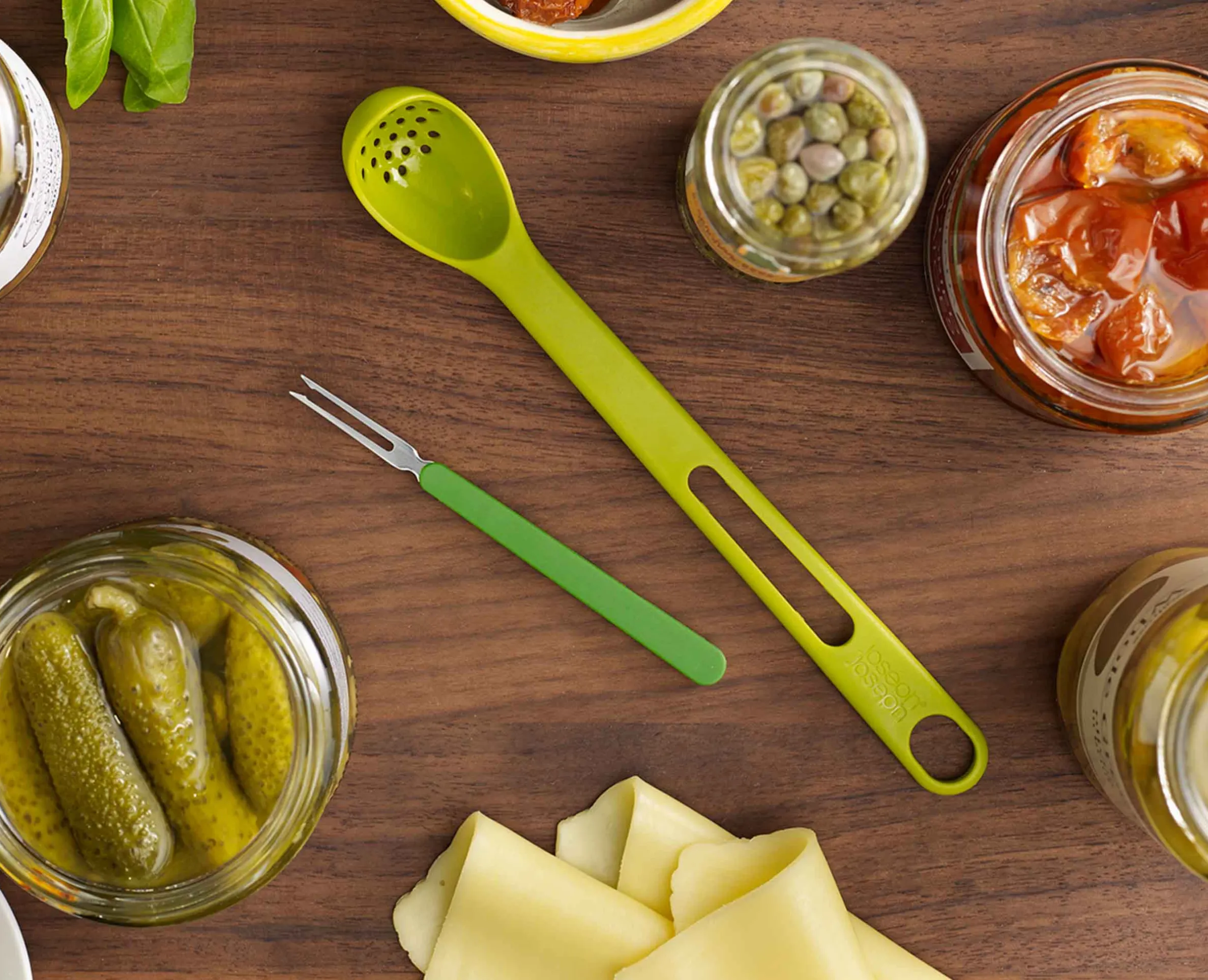 Scoop&Pick™ 2-piece Green Antipasti Set