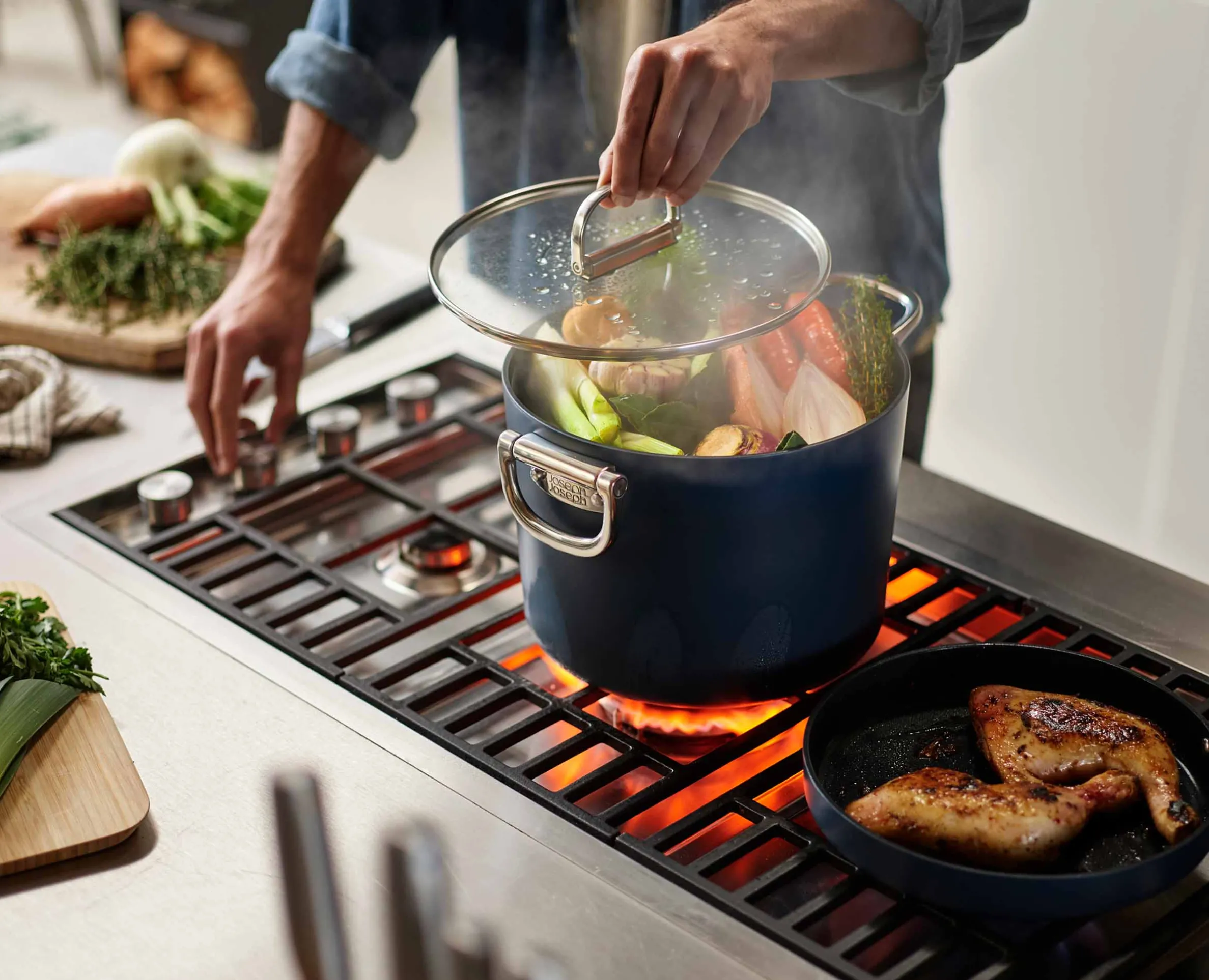 Space Folding Handle Ceramic Non-stick 8.5 Qt. Blue Stock Pot & Lid