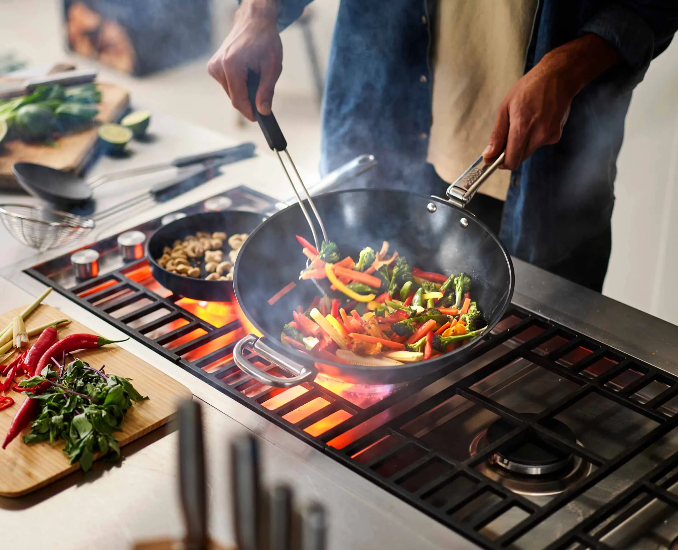 Space Folding Handle Ceramic Non-stick 12.5" Blue Wok