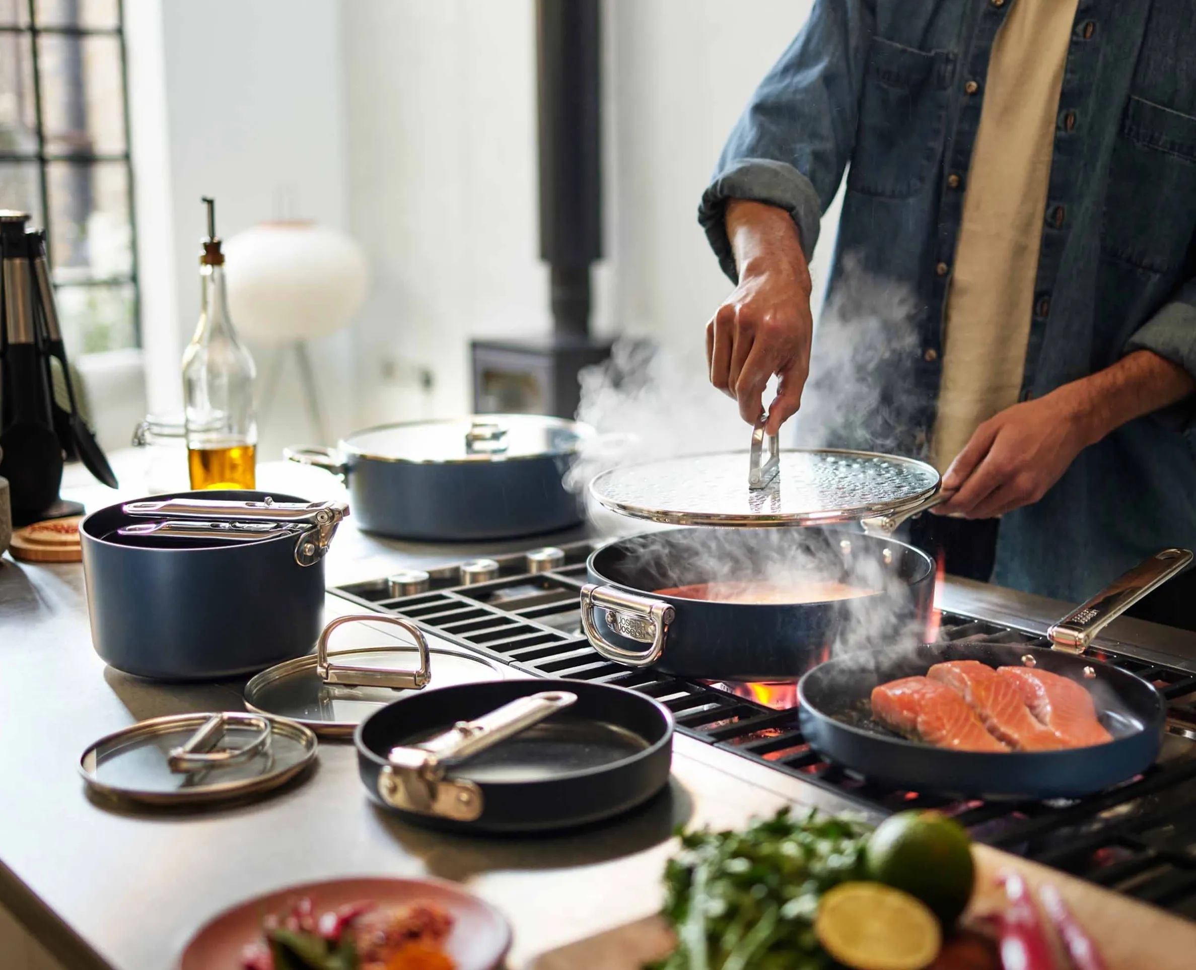 Space Folding Handle Ceramic Non-stick 10-piece Blue Cookware Set