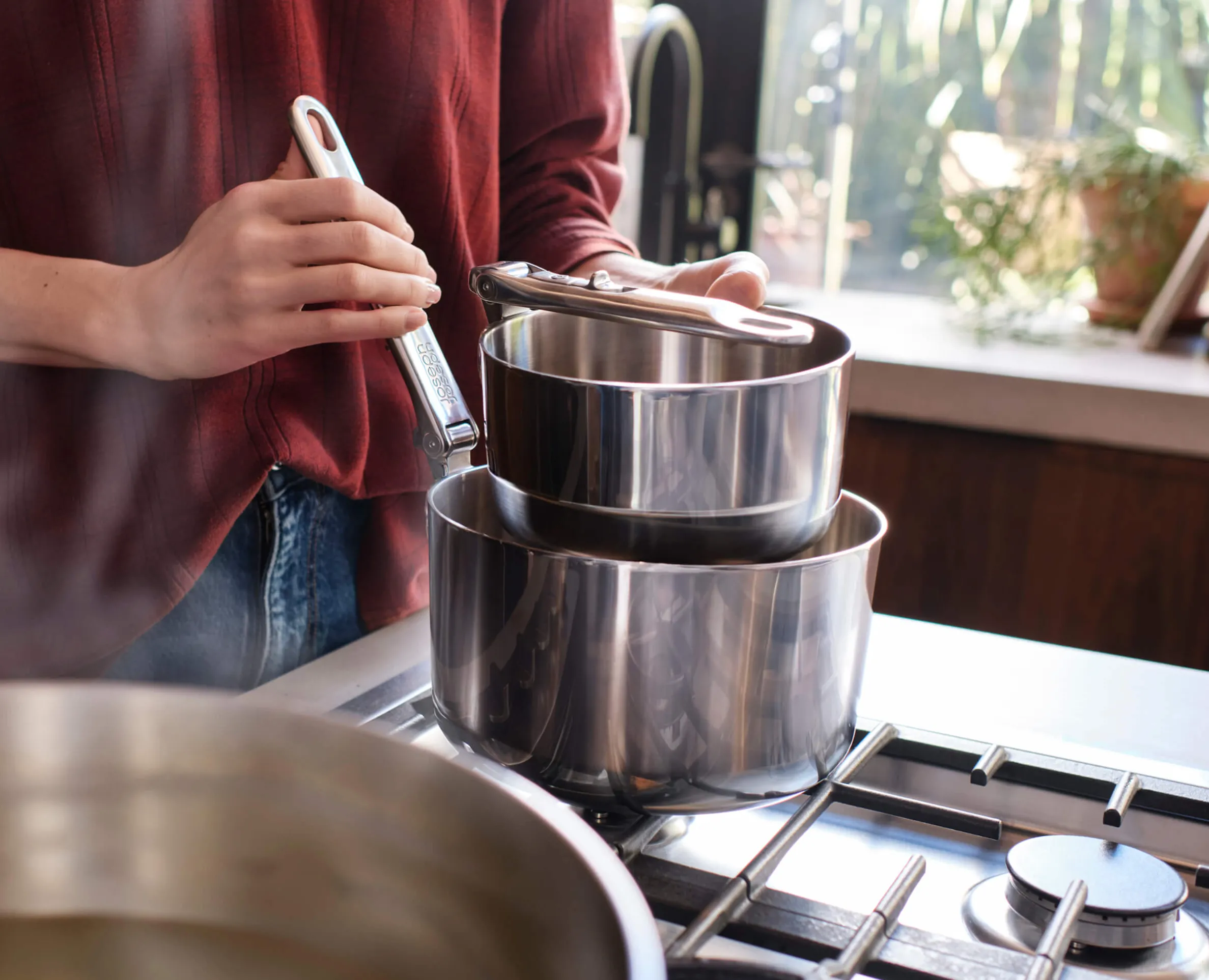 Space Steel Folding Handle 8-Piece Cookware Set