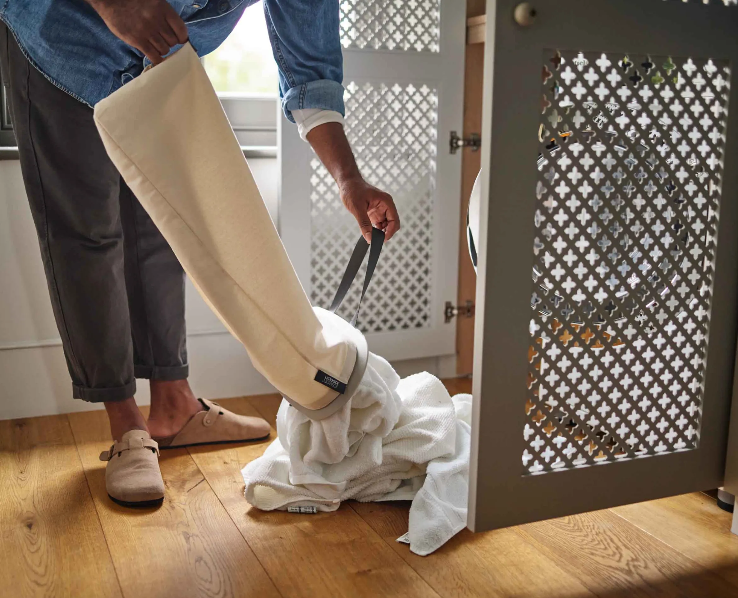 Tota 90L Ecru Laundry Separation Basket