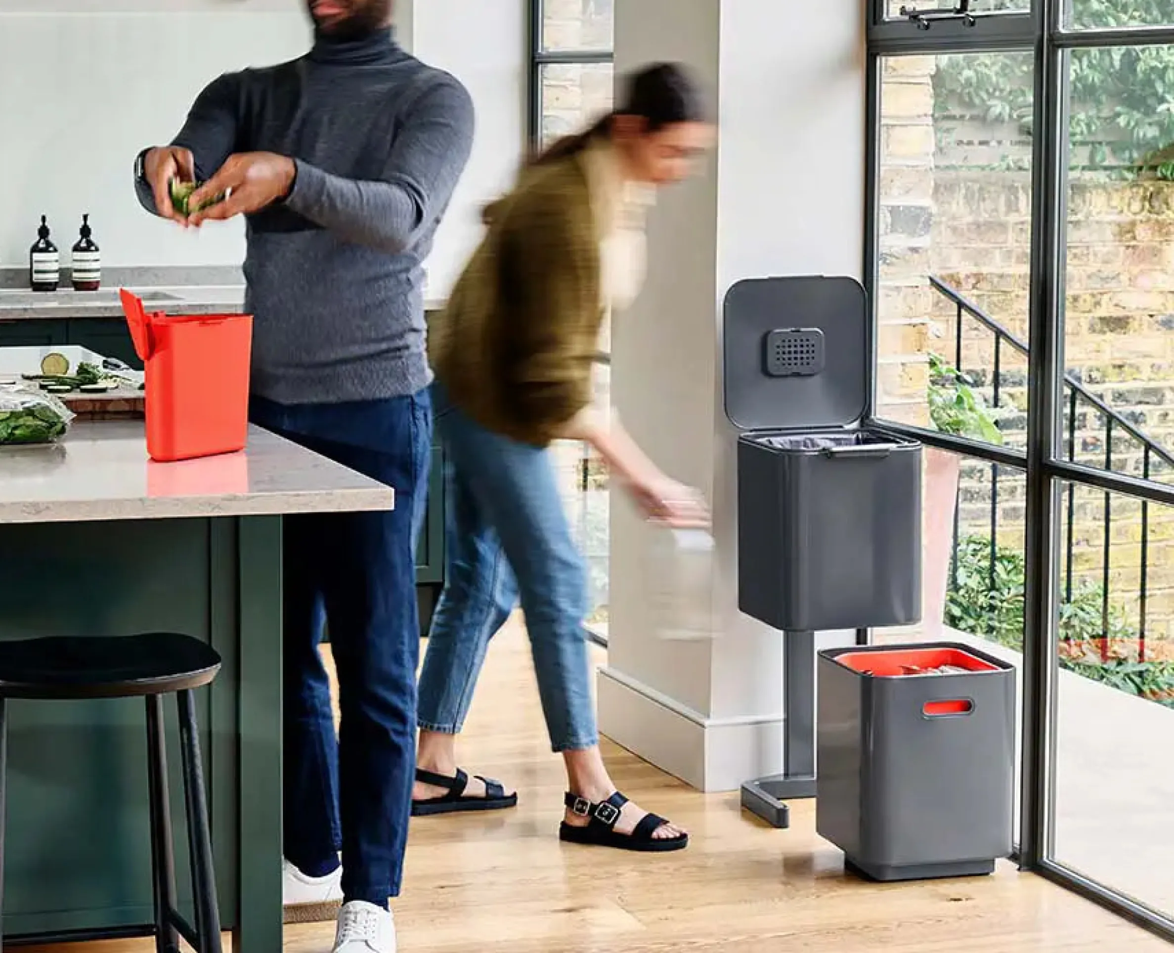 Totem Compact 40L Gray Waste & Recycling Trash Can Starter Set