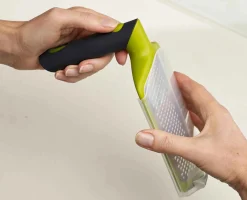 Twist Grater™