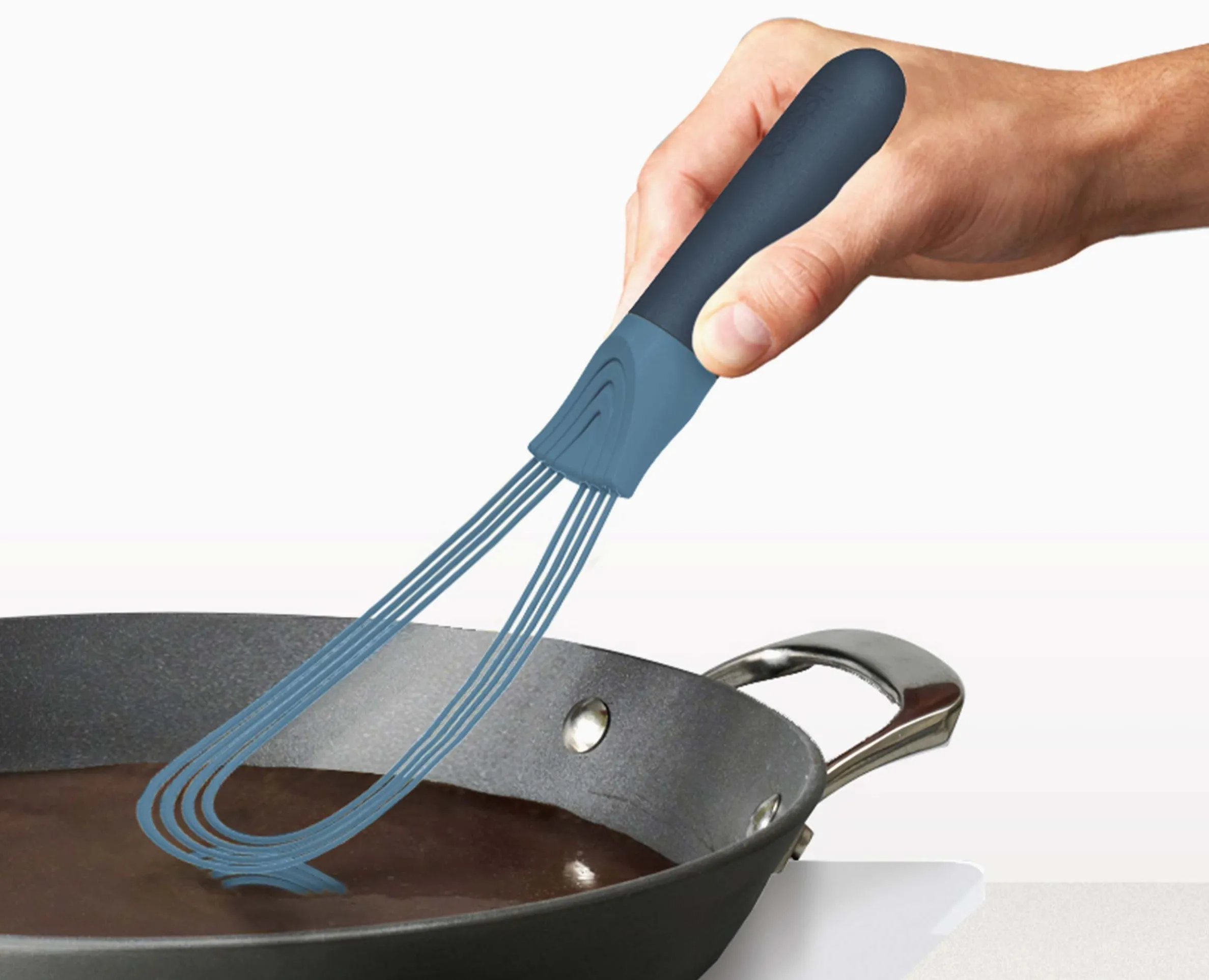 Twist™ 2-in-1 Blue Whisk