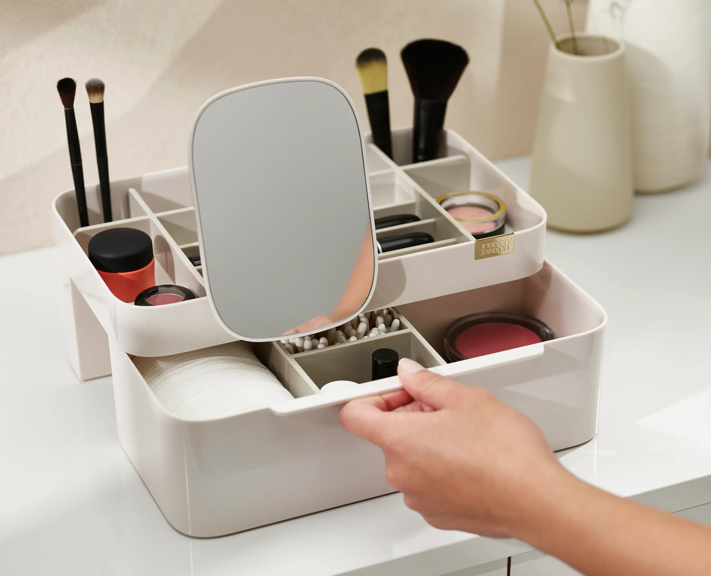 Viva Large Cosmetic Organizer with Removable Mirror
